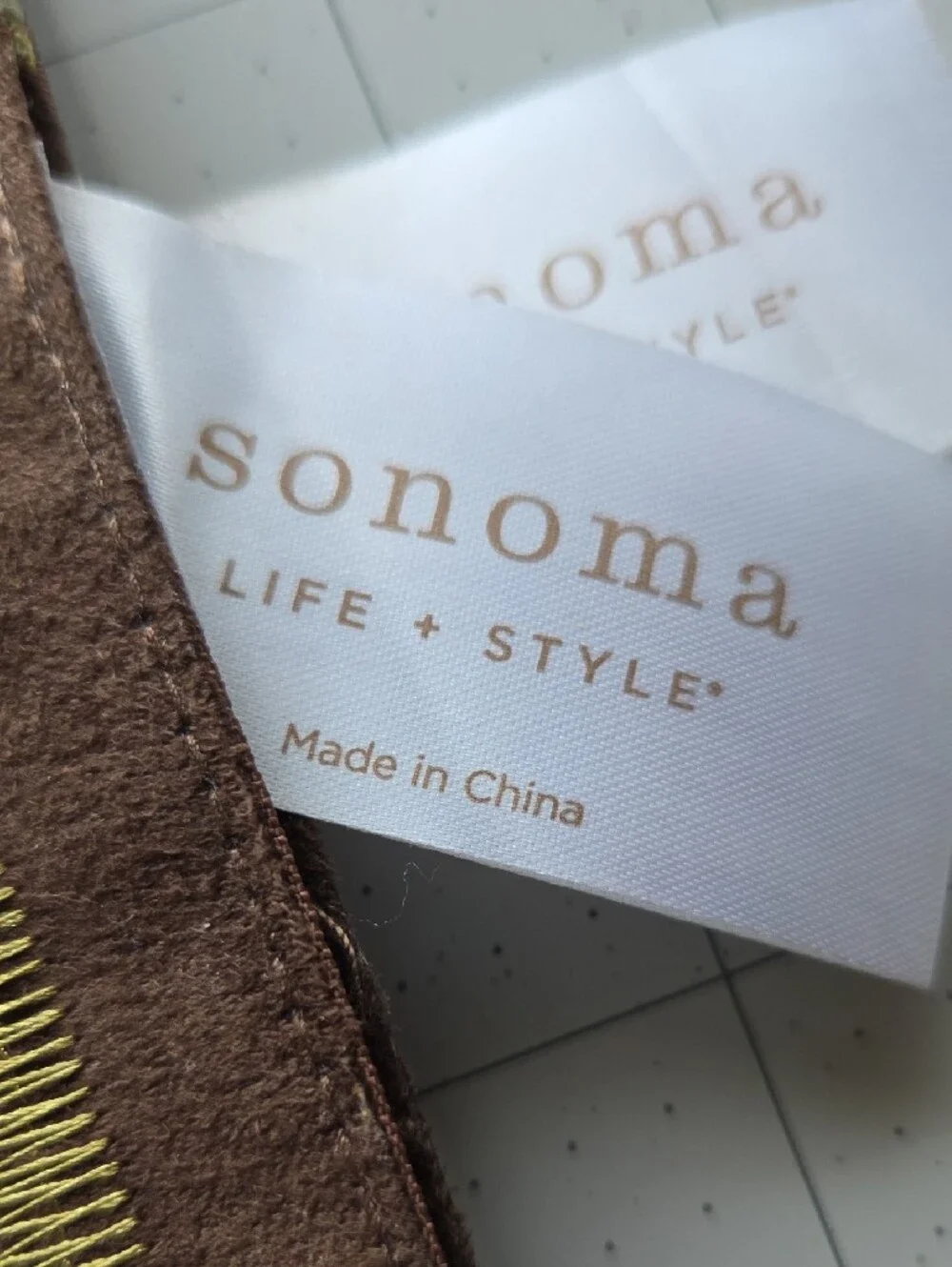 Sonoma decorative brown